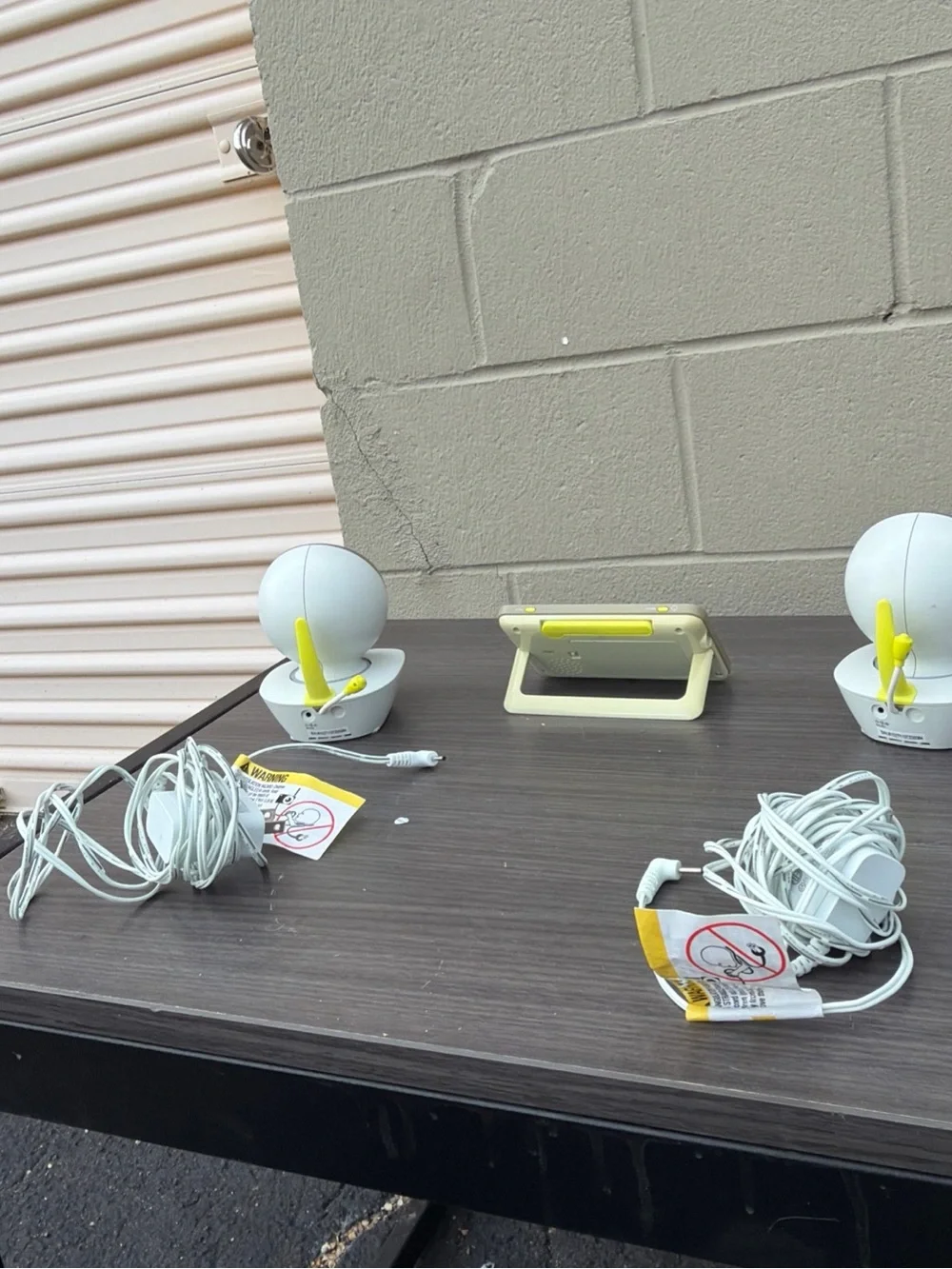 Moonybaby 55812 Video Baby Monitor 2 Cameras Split Screen Night Vision - WORKS